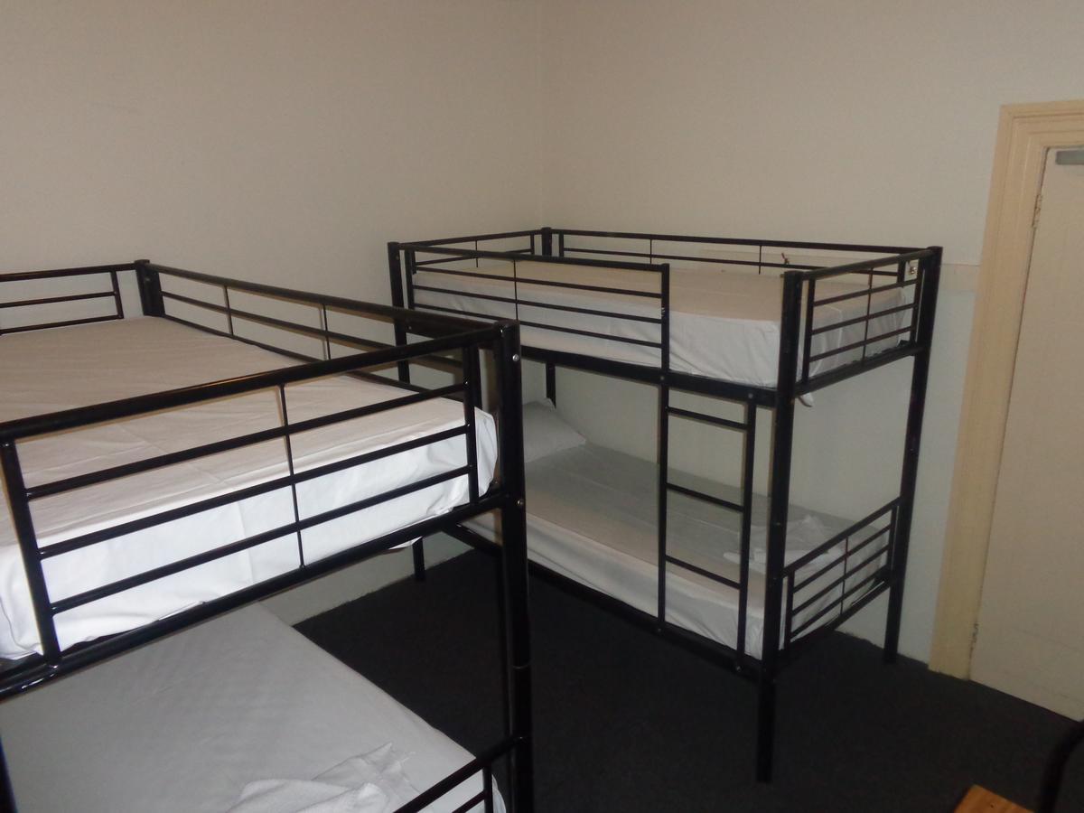 Adelaide Backpackers And Travellers Inn Экстерьер фото